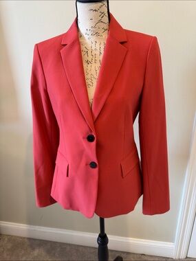 Women's Red Tailored Blazer Jacket - Sleek Two-Button Suit Jacket